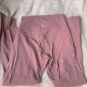 Lululemon Align legging 25”, size 6